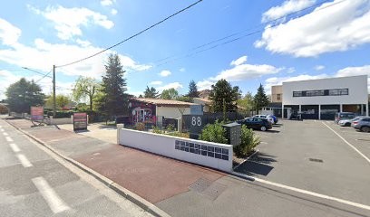 Dr Clémence Jaeck, Dentiste à Mérignac