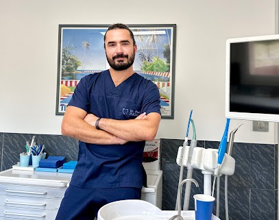 Docteur Paul PUGNA, Dentiste à Opio