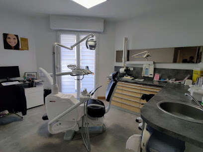 Dr Pierre Autuoro Dentiste à Cagnes-sur-Mer