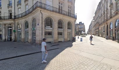 Compagnon Caroline, Dentiste à Nantes