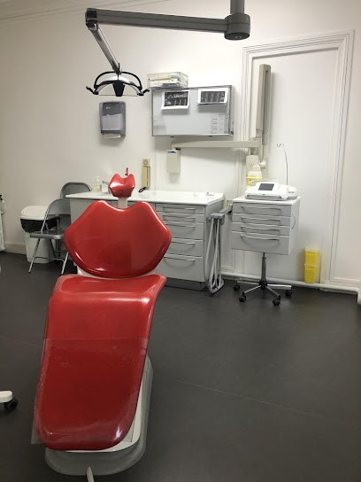 Dr Joseph SAKR Implantologie Dentaire Paris 14, Dentiste à Paris 14