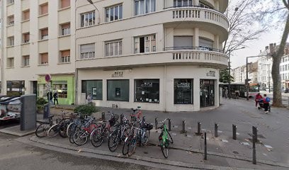 Anne Didier-Marcot, Chirurgien-dentiste, Dentiste à Lyon 07
