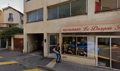 Poujade Jean-Marc, Dentiste à Saint-Raphaël