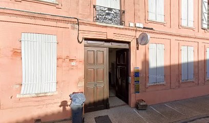 Montagne Florence, Dentiste à Rieumes