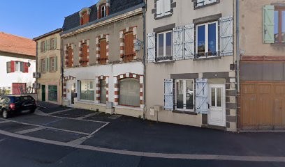 Pereira Isabelle, Dentiste à Combronde
