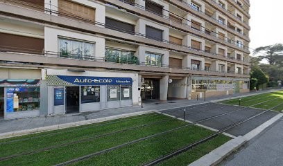 Moreaux Isabelle, Dentiste à Grenoble