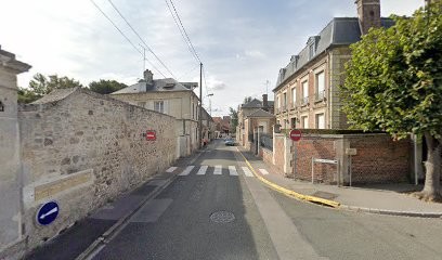 Donneger Philippe, Dentiste à Crépy-en-Valois
