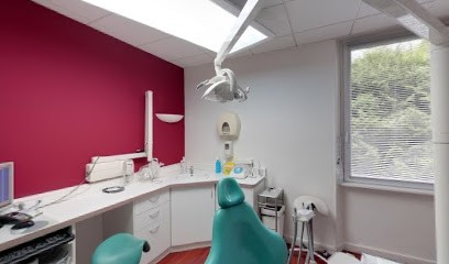 Cabinet Dentaire Aloes selarl, Dentiste à Brest