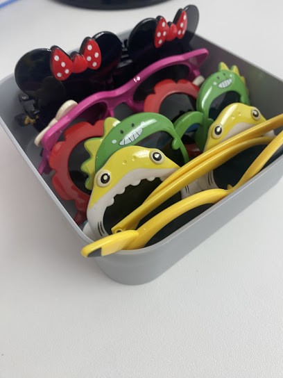 Dr KHOURCHAFI Selma - Chirurgien-dentiste, Dentiste à Vénissieux