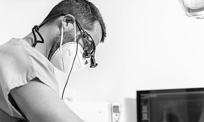 Dr Ludovic ACHE - Dentiste - Paris 16, Dentiste à Paris 16