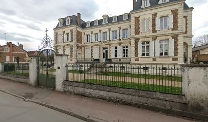 Bout-Prioux Nicole, Dentiste à Corbeil-Essonnes