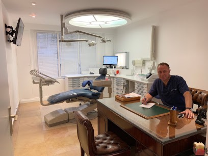 Dr Gabriel Wahnich, Dentiste à Paris 17