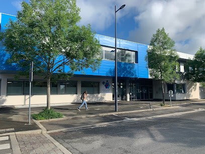 Dr RIBARDIERE LANDAIS Elsa, Dentiste à Épernon