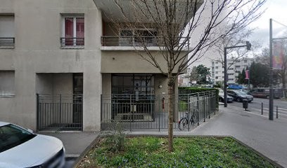 Benmerzouq Reda, Dentiste à Villeurbanne