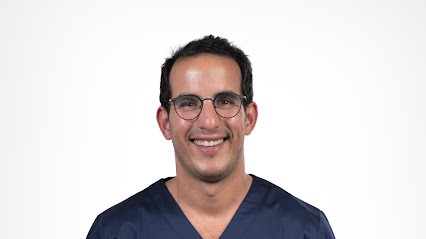 Ilyas BEKADDOUR, Dentiste à Mérignac