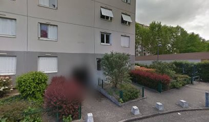 Ruet Frédérique, Dentiste à Vaulx-en-Velin