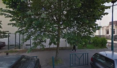Tassi, Dentiste à Mantes-la-Jolie