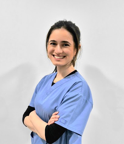 Dr Téhila STIOUI, Dentiste, Urgences Dentaires, Empreinte Optique, Dentiste au Kremlin-Bicêtre