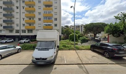 Bernhard Patrick, Dentiste à Colomiers