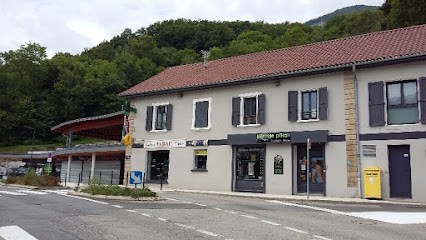 Claire MARIE, Dentiste au Gua