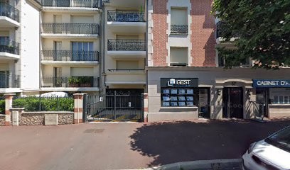 Caroline Abensur, Dentiste au Raincy