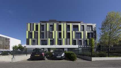 Docteurs Alan Trumpff, Lucile Gindre, Constance Breton (Dentistes Neuhof Kibitzenau), Dentiste à Strasbourg