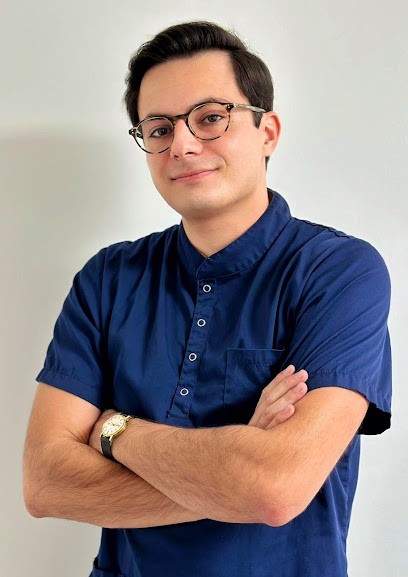 Dr Augustin Soullie - Dentiste Paris 15 -, Dentiste à Paris 15