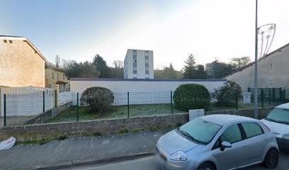 Cabinet E Mail Dentaire, Dentiste à Décines-Charpieu