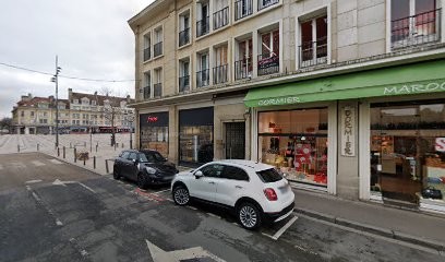 Manuel SO, Dentiste à Beauvais