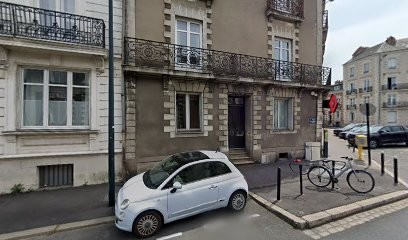 Nicolle Roland, Dentiste à Nantes