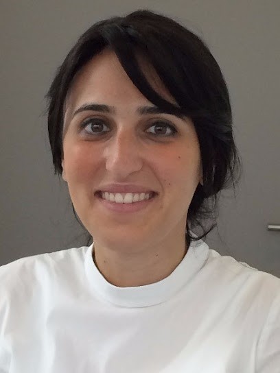 Docteur Aurelie Baloul - Chirurgien Dentiste Issy les Moulineaux, Dentiste à Issy-les-Moulineaux