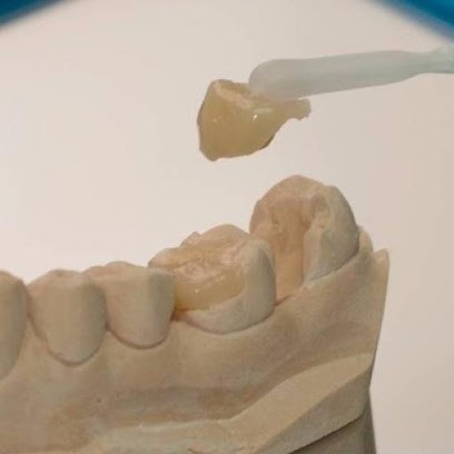 Dr Constance Leger, Dentiste à Paris 06