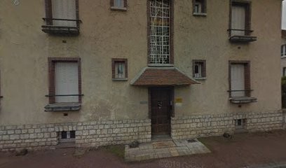 Lemazurier Pierre, Dentiste à Toucy