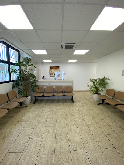 Dr. Patricia Balteanu, Dentiste à Soisy-sur-Seine