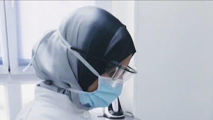 Dr Mina BELHASSAINI, Dentiste à Nanterre