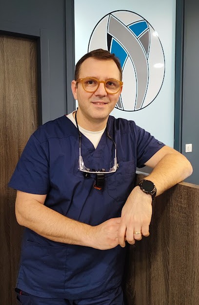 Dr. Cervatiuc Gabriel, Dentiste à Dijon