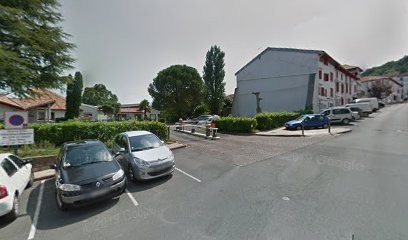 Pratident Scm, Dentiste à Hasparren