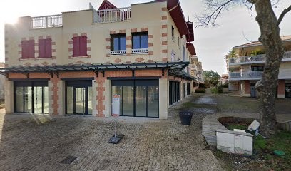 Cadilhon Laetitia, Dentiste à La Teste-de-Buch