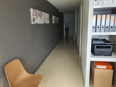 Dr Léon Gabrielle, Dentiste à Brest