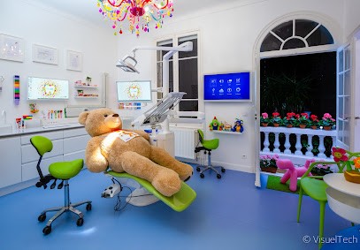 KIDZ DOC Dr. Mona Moussalli, Dentiste à Antibes