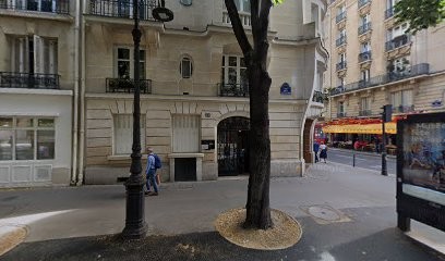 Dr Sabrina Soltani, Dentiste à Paris 15