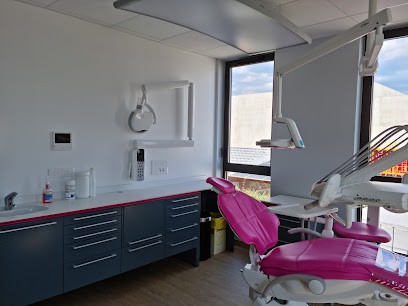 Dr FONG-YAN PONTE Emilie, Dentiste à Venelles