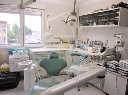 Docteur André Krief, Dentiste à Colombes