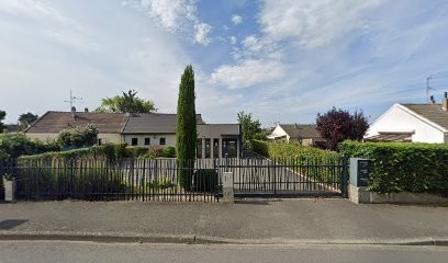 Hennequin Yann, Dentiste à Chartres