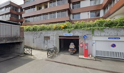 Dr. Jean-Baptiste Tor, Dentiste au Chesnay