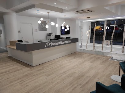 Implant dentaire la Défense - Dr. Laurent Nezri, Dentiste à Courbevoie