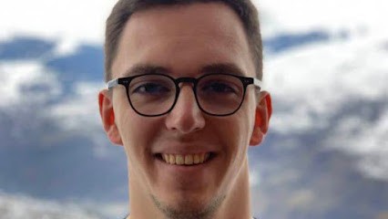 Dr Nicolas KOTUR, Dentiste à Fontenay-sous-Bois
