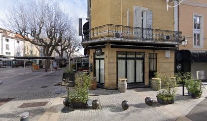 Simon Jean-Guillaume, Dentiste à Orange