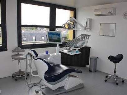 Dr Carine HASLE GIRON, Dentiste à Nantes