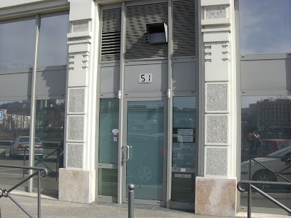 Calamand Philippe Cabinet Dentaire, Dentiste à Lyon 04